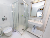 Demi Hotel 4*